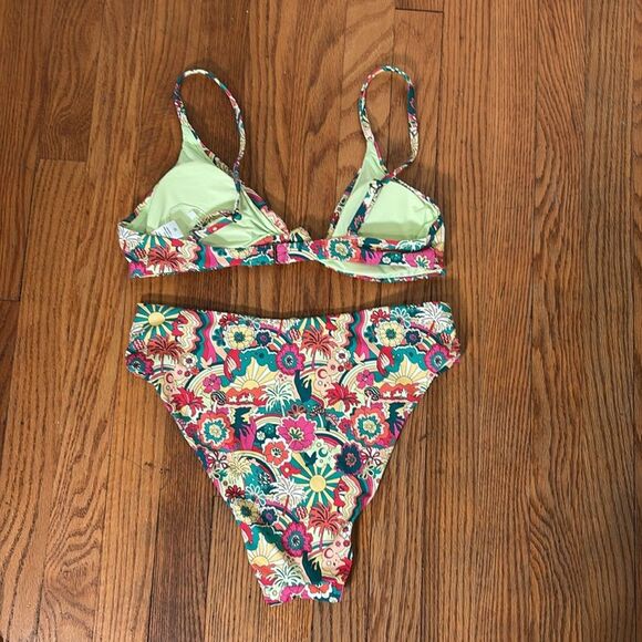 Andie Bikini Set Santorini Top 90s High Waisted Bottom size M NWT/NWOT - Picture 3 of 9